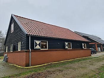 Nieuwbouw van woning met paardenstal Bouwbedrijf E. Roossien Stadskanaal